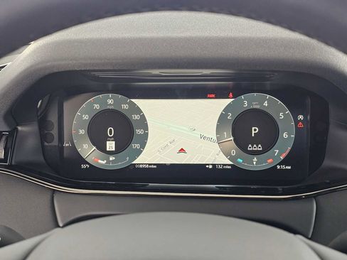 Used 2024 Land Rover Range Rover Evoque Dynamic SE image 23