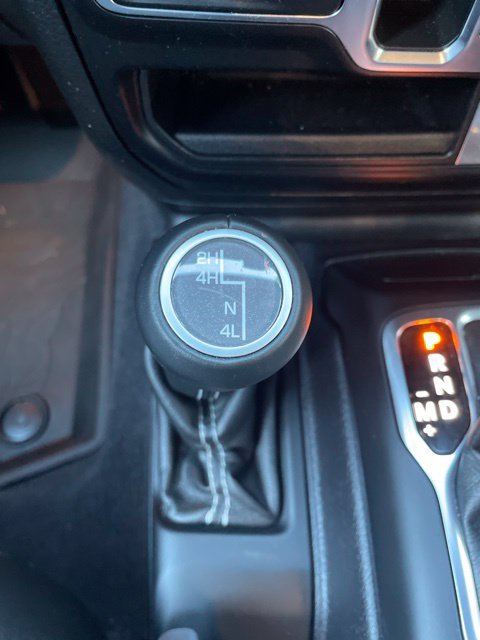 Used 2021 Jeep Wrangler Unlimited Sahara w/ LED Lighting Group AWD/4WD image 21