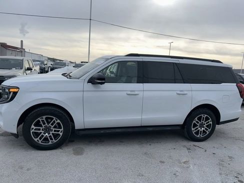 Certified 2025 Ford Expedition Max Active image 2