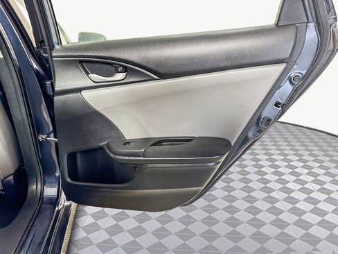 Used 2018 Honda Civic EX image 26