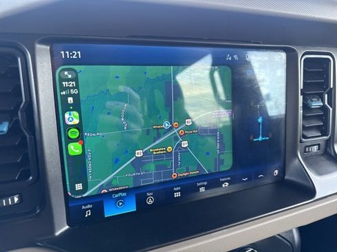 Used 2023 Ford Bronco Wildtrak image 6