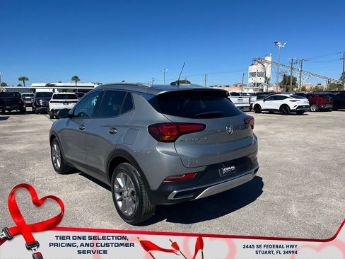 Used 2023 Buick Encore GX Essence w/ Experience Buick Package image 5