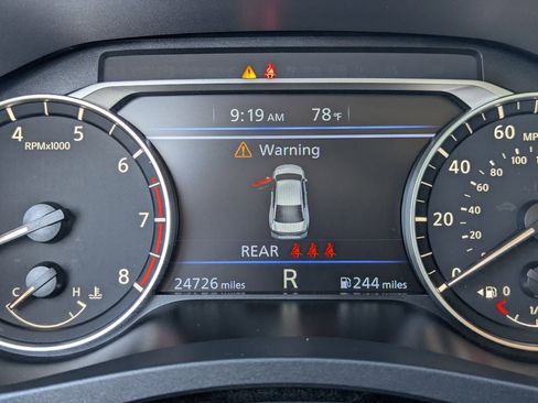 Used 2025 Nissan Altima 2.5 SR image 31