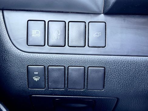 Used 2017 Toyota Highlander XLE image 23