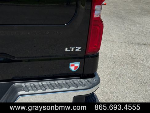 Used 2025 Chevrolet Silverado 1500 LTZ w/ Technology Package AWD/4WD image 11