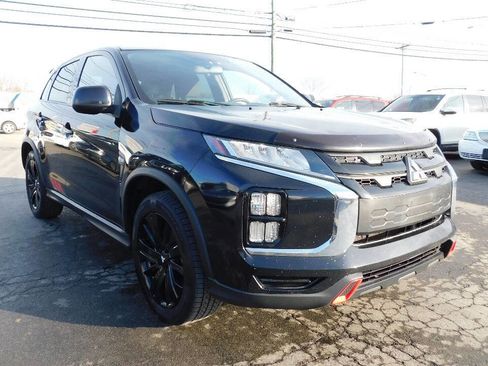 Used 2020 Mitsubishi Outlander Sport Black Edition image 3