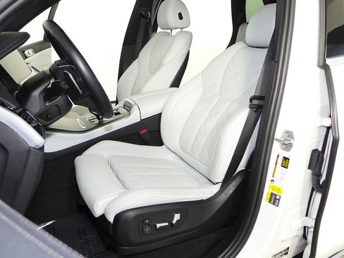 Certified 2023 BMW X5 xDrive45e image 21