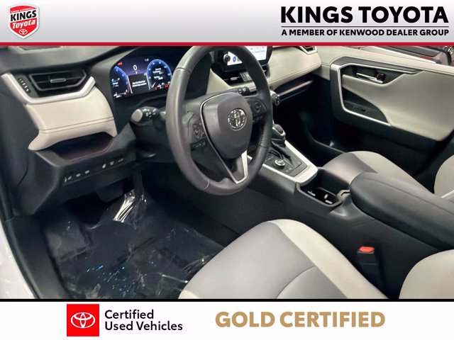 Certified 2023 Toyota RAV4 Limited w/ Limited Grade Weather Package AWD/4WD image 18