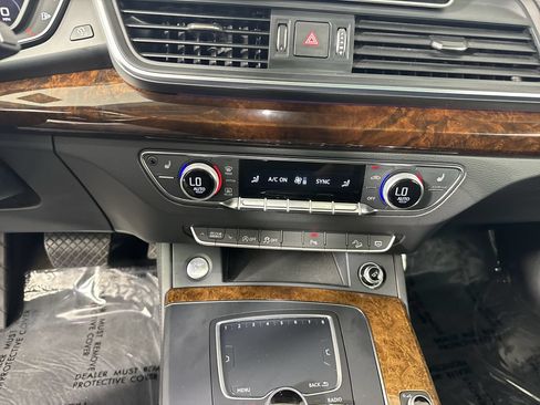 Used 2018 Audi Q5 Prestige AWD/4WD image 13