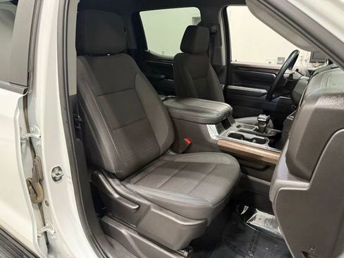 Used 2024 Chevrolet Silverado 1500 LT Trail Boss w/ Protection Package image 34