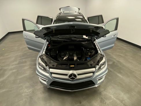Used 2015 Mercedes-Benz GL 550 4MATIC image 57