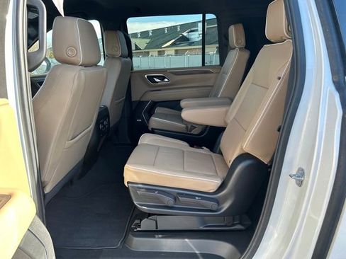 Certified 2024 Chevrolet Suburban Premier image 27