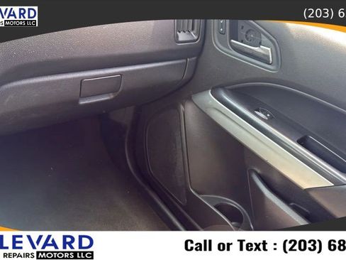 Used 2016 Chevrolet Colorado LT w/ LT Convenience Package AWD/4WD image 14