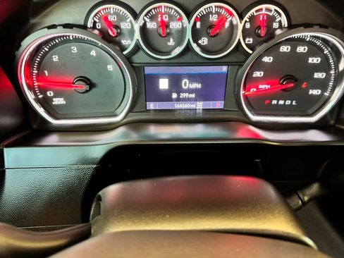 Used 2020 Chevrolet Silverado 2500 LTZ w/ LTZ Convenience Package AWD/4WD image 15