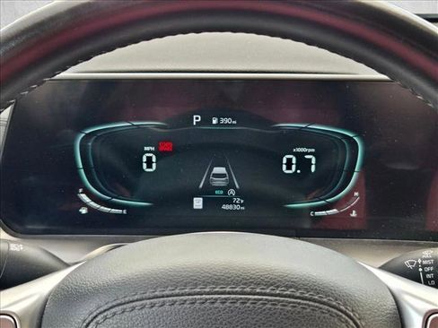 Used 2025 Kia Telluride S AWD/4WD image 12