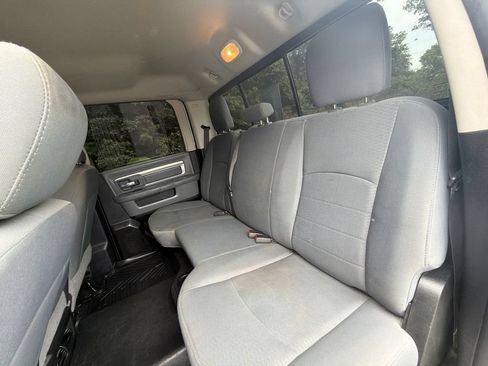 Used 2018 RAM 2500 SLT AWD/4WD image 23