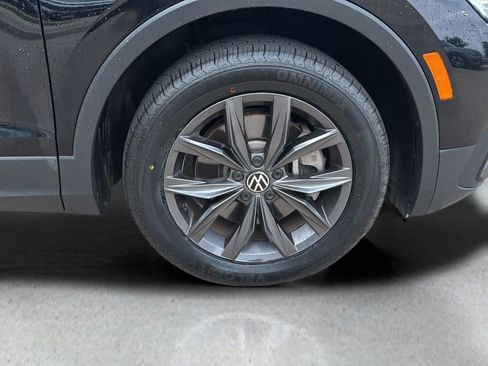 Used 2023 Volkswagen Tiguan SE FWD image 20