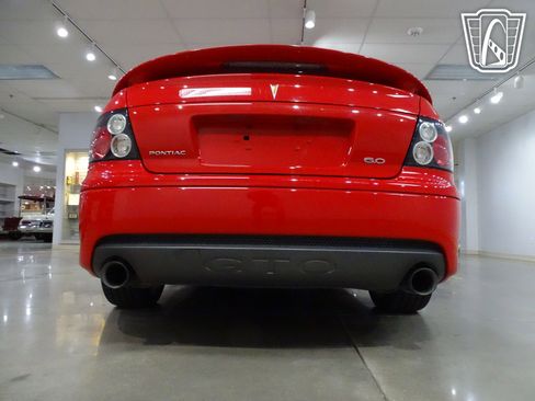 Used 2006 Pontiac GTO image 13