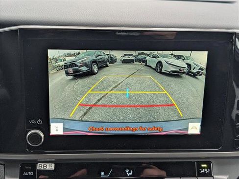 New 2026 Toyota Camry SE image 13