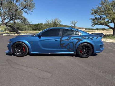 Used 2020 Dodge Charger SRT Hellcat w/ Harman/Kardon Audio Group RWD image 8