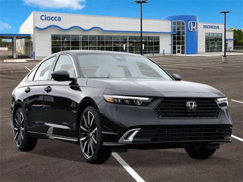 New 2026 Honda Accord Touring image 7