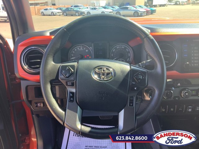 Used 2018 Toyota Tacoma TRD Sport w/ Technology Package AWD/4WD image 12