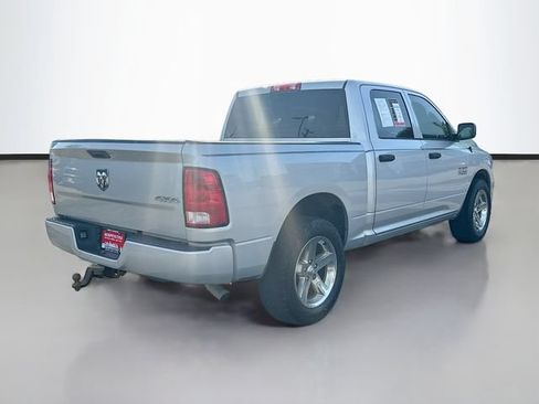 Used 2016 RAM 1500 Express AWD/4WD image 6