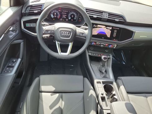 New 2025 Audi Q3 2.0T Premium image 18