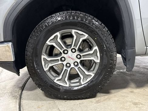 Used 2025 GMC Sierra 1500 SLT AWD/4WD image 27