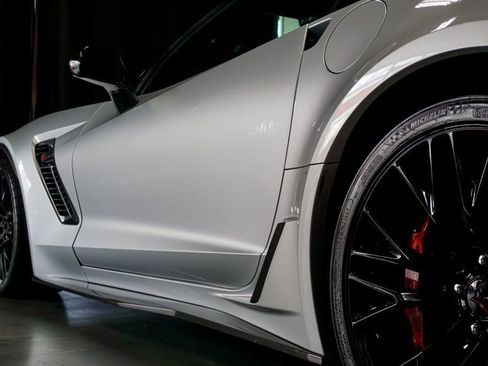 Used 2019 Chevrolet Corvette Z06 image 69