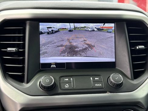 Used 2022 GMC Acadia SLE w/ Driver Convenience Package AWD/4WD image 30