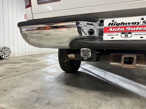 Used 2005 Ford F250 XLT image 24