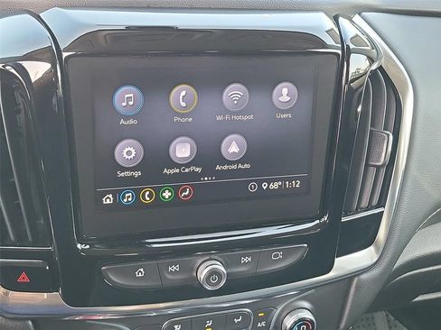 Used 2021 Chevrolet Traverse LT FWD image 6