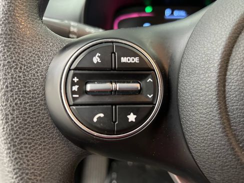 Used 2024 Kia Soul LX w/ Option Group 015 FWD image 45