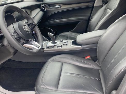 Used 2021 Alfa Romeo Stelvio Ti AWD/4WD image 13