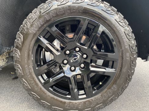 Used 2023 Chevrolet Silverado 1500 LT Trail Boss w/ Protection Package AWD/4WD image 44