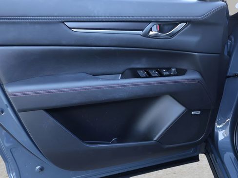 Used 2021 MAZDA CX-5 Carbon Edition image 10