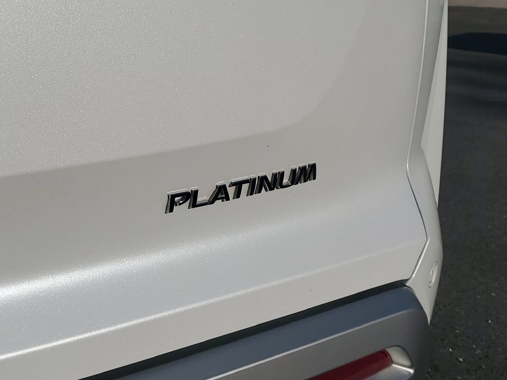 Used 2025 Nissan Pathfinder Platinum w/ Cargo Package FWD image 15