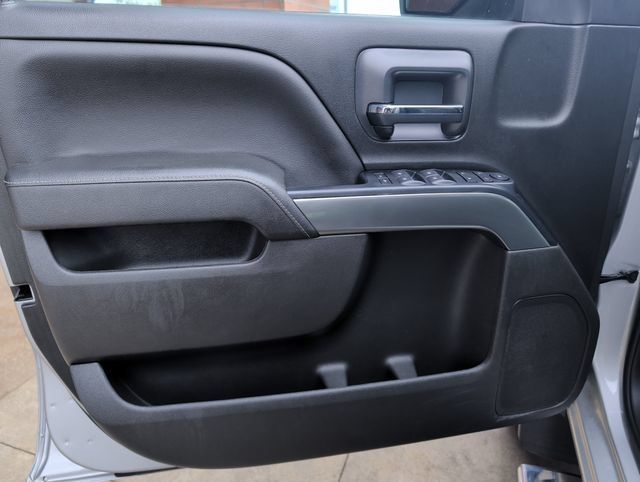 Used 2018 Chevrolet Silverado 1500 LT w/ LT Eassist Package AWD/4WD image 12