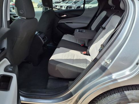 Used 2024 Chevrolet Equinox LT image 15