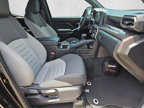 Used 2024 Toyota Tacoma TRD Sport RWD image 19