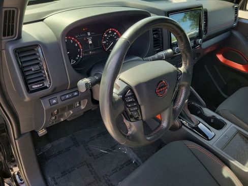 Certified 2022 Nissan Frontier Pro-X RWD image 13