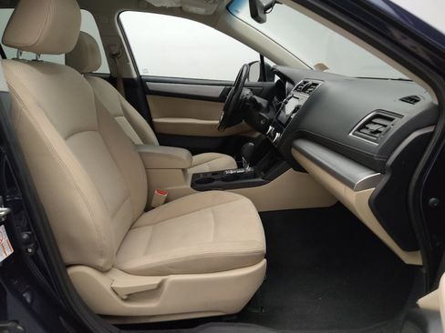 Used 2018 Subaru Outback 2.5i Premium AWD/4WD image 21