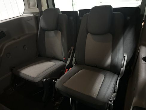 Used 2020 Ford Transit Connect XL FWD image 19