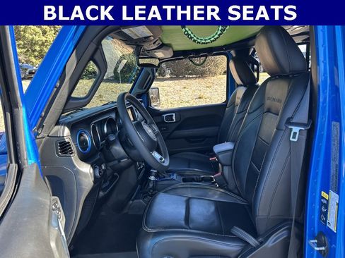 Used 2023 Jeep Gladiator Overland w/ Popular Equipment Package image 4