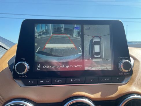 New 2025 Nissan Sentra SV w/ SV Premium Package image 17