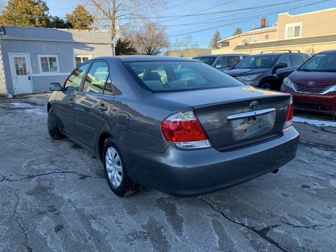 Used 2006 Toyota Camry image 7
