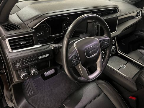 Used 2021 GMC Yukon XL Denali AWD/4WD image 95