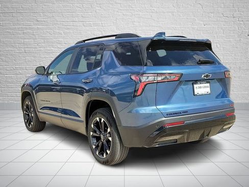 Used 2025 Chevrolet Equinox RS image 3