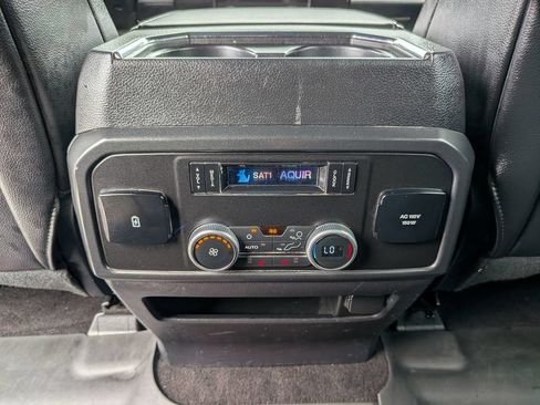 Used 2021 Ford Expedition Max Limited AWD/4WD image 39